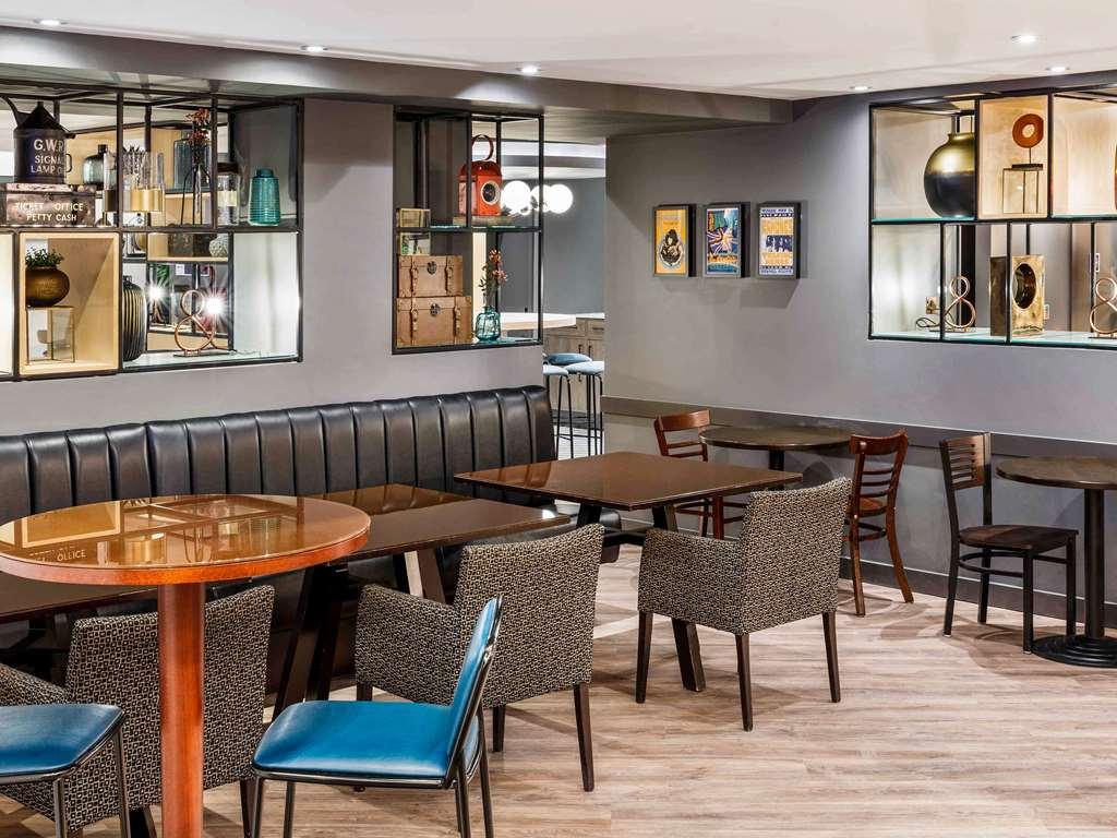 Ibis Budget Swindon Extérieur photo